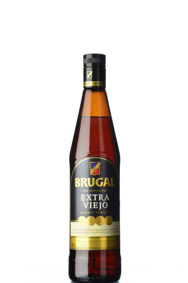 Brugal Extra Viejo Rum 38% vol. 0.7l