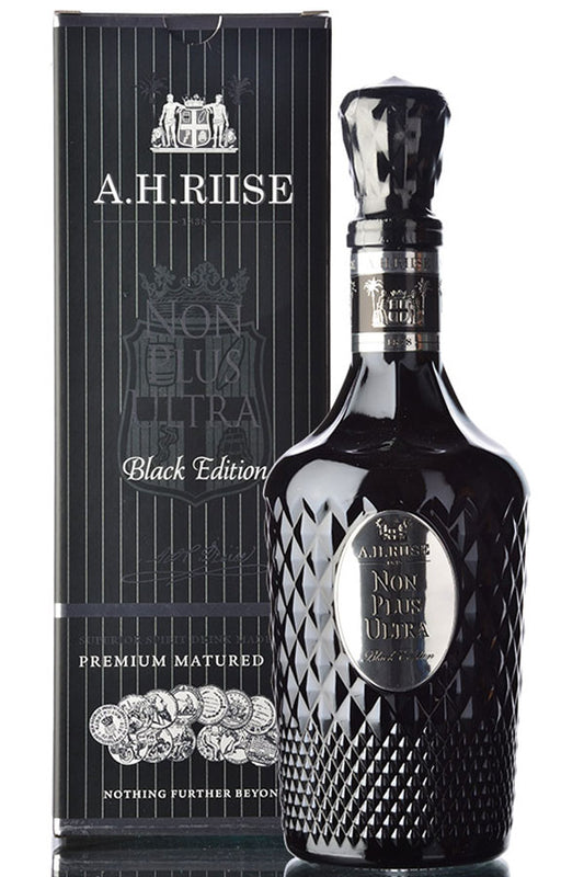 A.H. Riise Non Plus Ultra BLACK EDITION Rum 42% vol. 0.7l